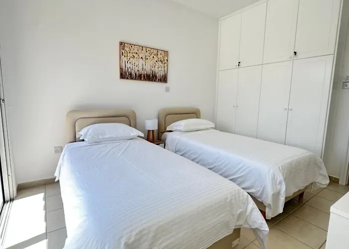 Two Bedroom Marsefino Amazing Townhouse-apartment Apartmán *